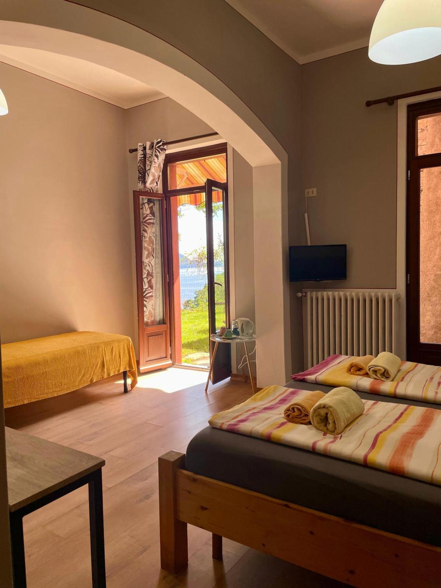Villa Angelina Guest House Cannero Riviera Buitenkant foto